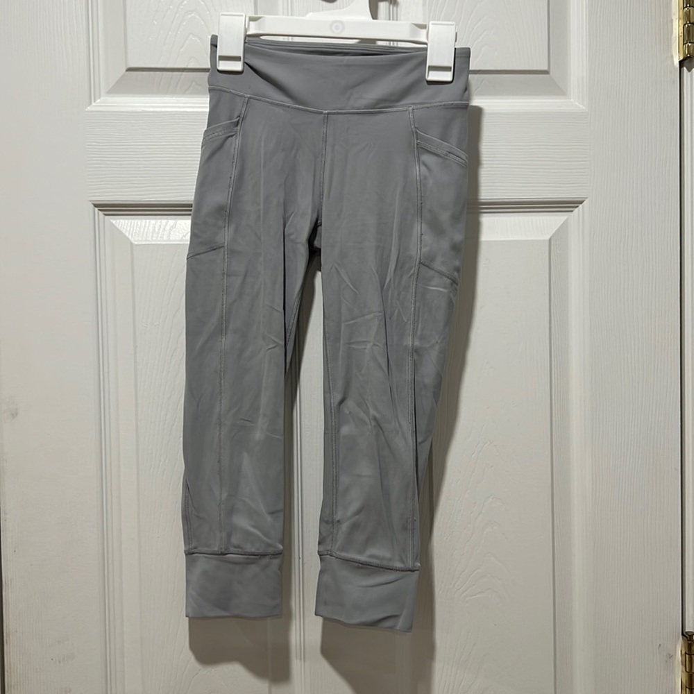 Ivivva cropped leggings